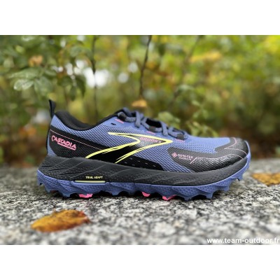 BROOKS Cascadia 18 GTX...