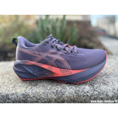 ASICS Novablast 5 Femme...